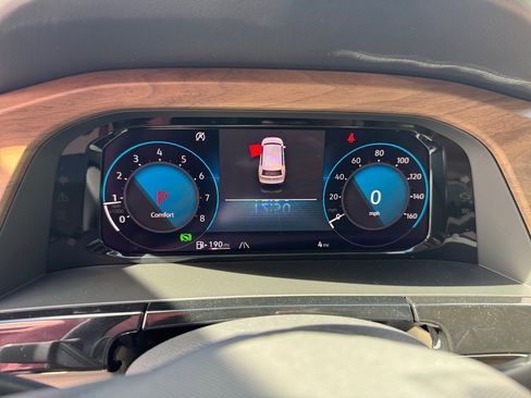 New 2026 Volkswagen Atlas SE image 11