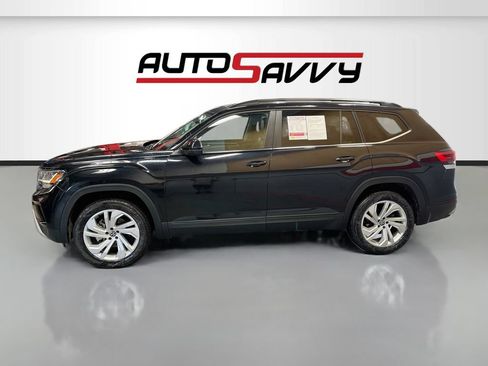 Used 2023 Volkswagen Atlas SE w/ Panoramic Sunroof Package AWD/4WD image 4