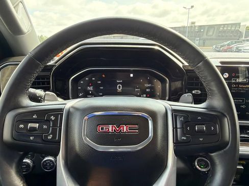 Used 2022 GMC Sierra 1500 Elevation AWD/4WD image 16