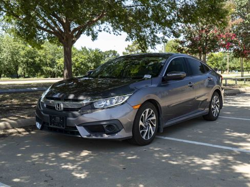 Used 2017 Honda Civic EX image 5