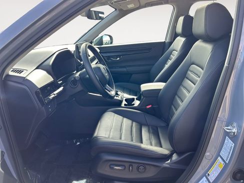 Used 2025 Honda CR-V EX-L image 16