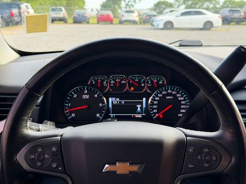 Used 2018 Chevrolet Tahoe Premier AWD/4WD image 24