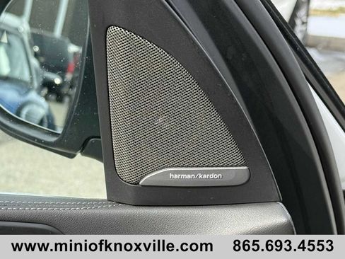 Used 2023 BMW X7 xDrive40i w/ Premium Package image 13