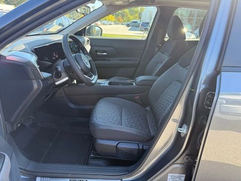 New 2026 Nissan Kicks SV w/ SV Premium Package image 17