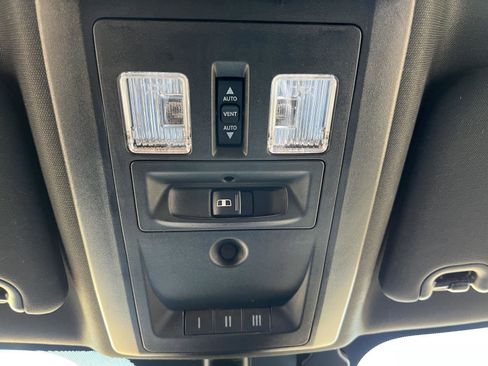 Used 2018 RAM 1500 Limited image 23