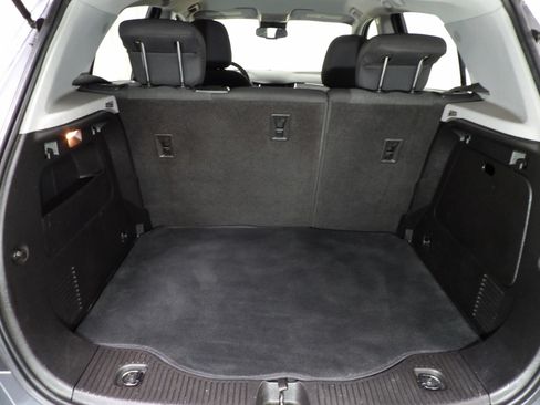 Used 2020 Chevrolet Trax LS w/ LPO, Protection Package FWD image 6