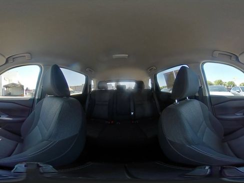 Used 2025 Nissan Rogue SV FWD image 43
