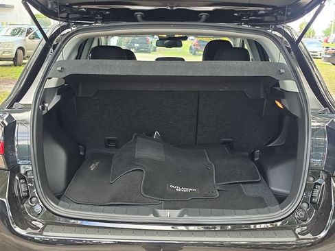 Used 2025 Mitsubishi Outlander Sport ES AWD/4WD image 7
