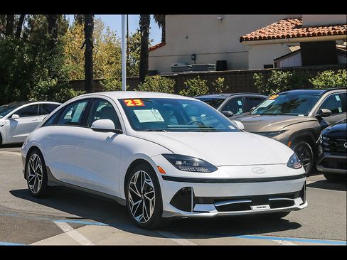 Certified 2023 Hyundai Ioniq 6 SEL RWD image 3