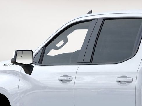 New 2026 Chevrolet Silverado 1500 LT w/ LPO, Liner Protection Package AWD/4WD image 12
