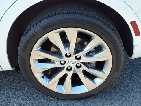 Used 2023 Buick Envision Avenir AWD/4WD image 9