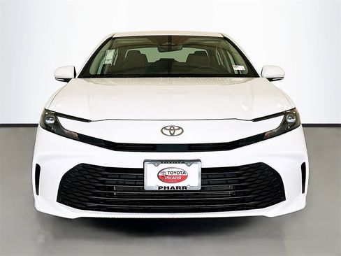 New 2026 Toyota Camry LE image 2