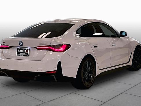 Used 2023 BMW i4 eDrive35 RWD image 11