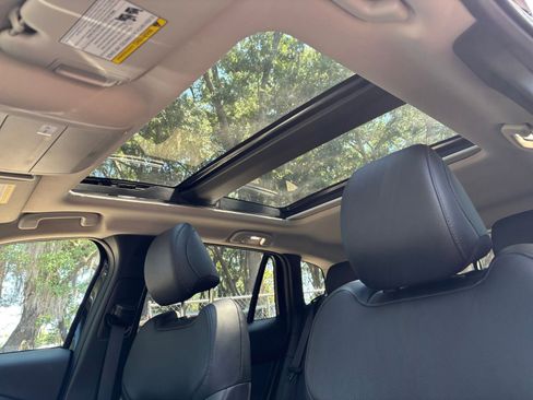 Used 2025 MAZDA CX-50 2.5 Hybrid w/ Premium Plus Pkg AWD/4WD image 31