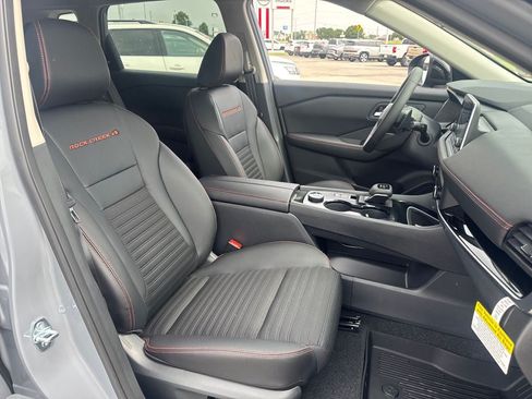 New 2026 Nissan Rogue SV w/ Rock Creek Premium Package AWD/4WD image 10