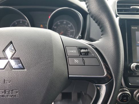 Used 2021 Mitsubishi Outlander Sport SE FWD image 26