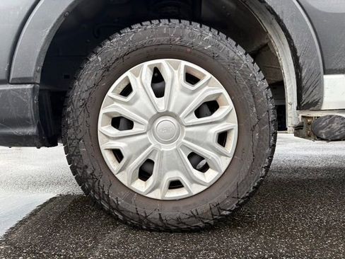 Used 2024 Ford Transit 250 Low Roof w/ Exterior Upgrade Package image 17