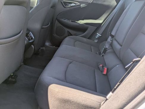 Used 2022 Chevrolet Malibu LT FWD image 26
