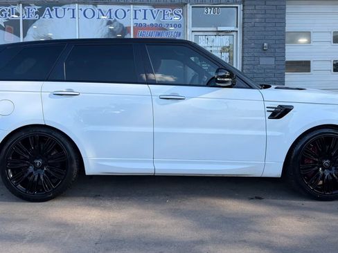 Used 2018 Land Rover Range Rover Sport HSE Dynamic image 2