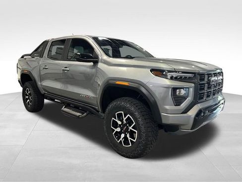 Used 2023 GMC Canyon AT4X AWD/4WD image 3