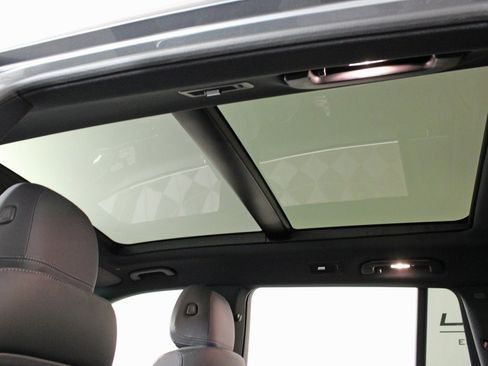 Certified 2025 Mercedes-Benz GLS 450 4MATIC image 13