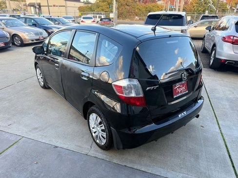 Used 2009 Honda Fit image 6