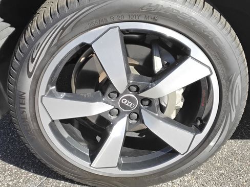 Used 2022 Audi Q5 2.0T Prestige image 12