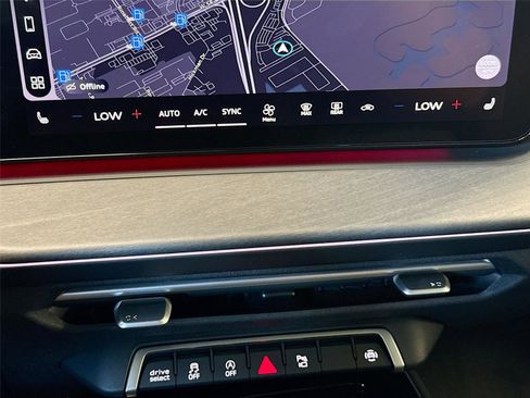New 2026 Audi Q3 quattro 2.0T AWD/4WD image 16