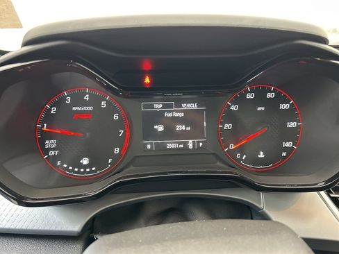 Used 2024 Chevrolet Trax RS image 9