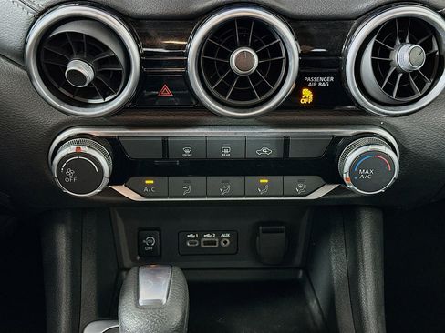 Used 2024 Nissan Sentra SV image 21