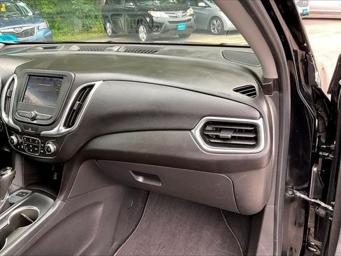 Used 2020 Chevrolet Equinox LT w/ Midnight Edition AWD/4WD image 13