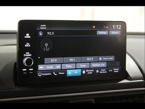 Used 2025 Honda Pilot Touring image 11