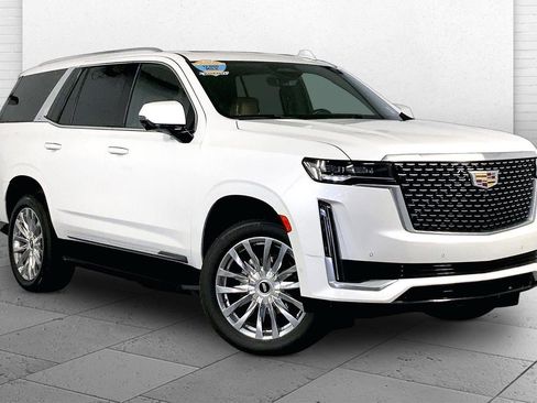 Used 2022 Cadillac Escalade Premium Luxury AWD/4WD image 1