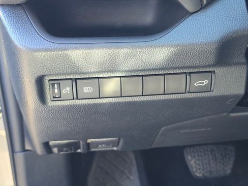 Used 2023 Toyota RAV4 XLE w/ Convenience Package AWD/4WD image 28