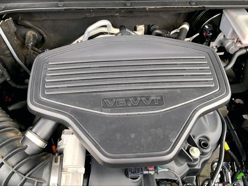 Used 2021 GMC Acadia Denali w/ Denali Ultimate Package image 30