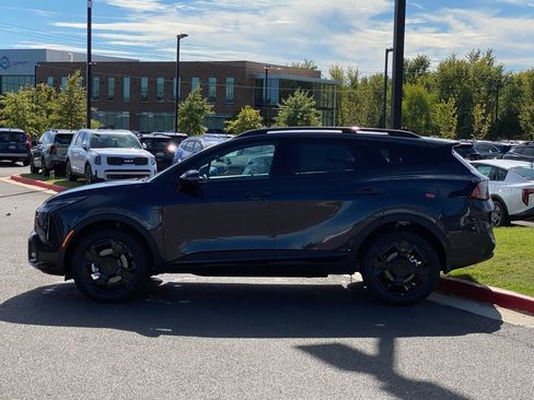 New 2026 Kia Sportage X-Line w/ X-Line Technology Package image 4