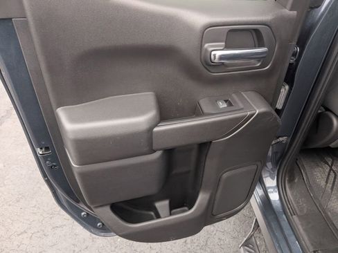 Used 2019 Chevrolet Silverado 1500 LT w/ All-Star Edition image 12