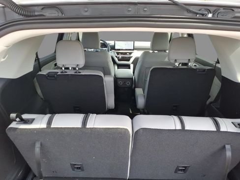 New 2026 Ford Explorer Active w/ Active Comfort Package AWD/4WD image 11