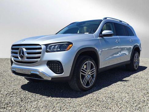 Used 2026 Mercedes-Benz GLS 450 4MATIC image 8