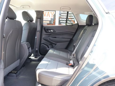 New 2026 Chevrolet Trax LT w/ LT Convenience Package FWD image 25