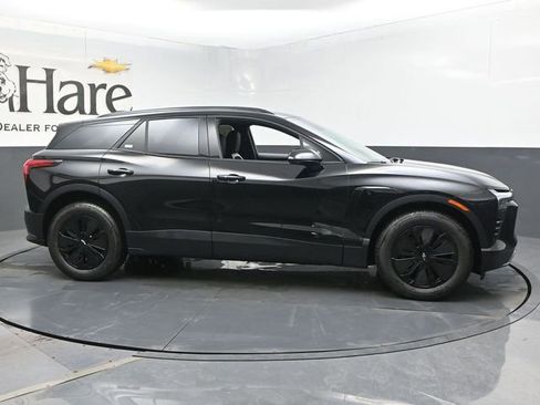 New 2026 Chevrolet Blazer EV LT image 27