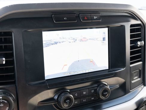 Used 2022 Ford F150 XLT w/ Trailer Tow Package AWD/4WD image 4