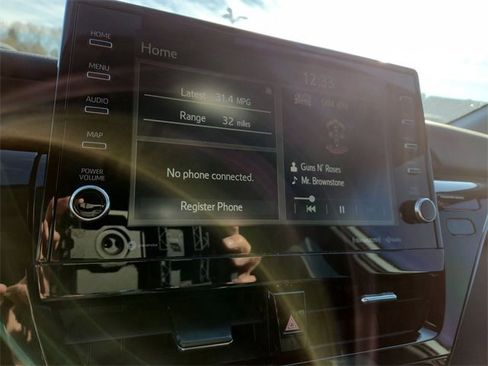 Used 2022 Toyota Camry XSE image 13