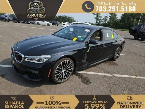 Used 2018 BMW 750i w/ M Sport Package RWD image 1