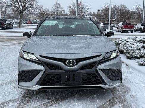 Used 2023 Toyota Camry XSE image 8