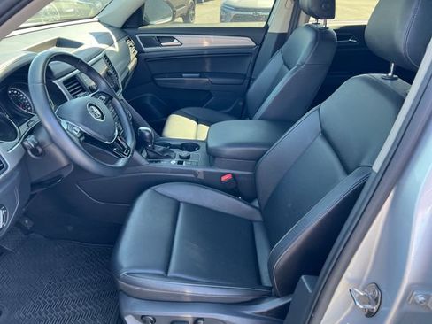 Used 2019 Volkswagen Atlas SE w/ Towing Package AWD/4WD image 12
