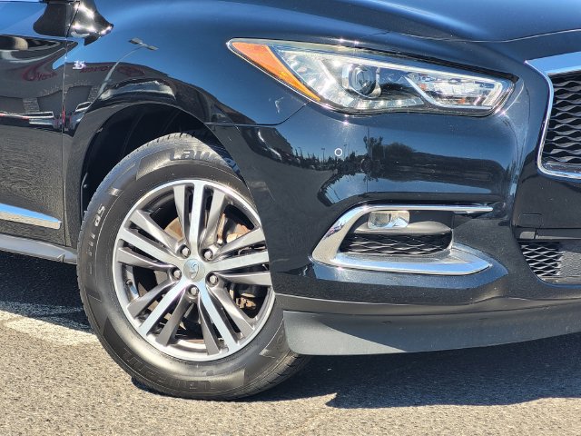 Used 2020 INFINITI QX60 Luxe w/ Essential Package AWD/4WD image 4