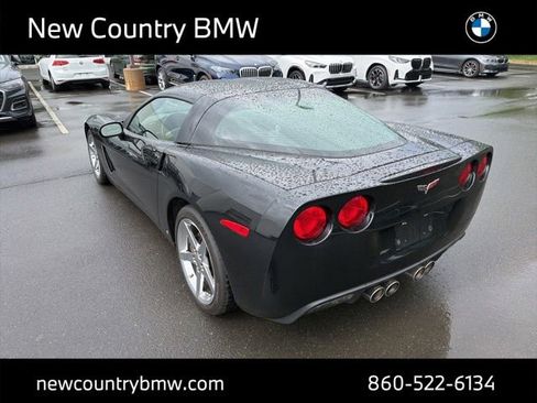 Used 2008 Chevrolet Corvette Coupe w/ Z51 Performance Package RWD image 7