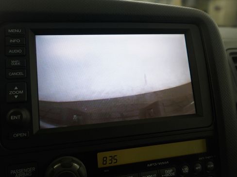 Used 2014 Honda Ridgeline SE image 29