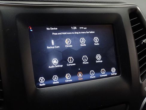 Used 2019 Jeep Cherokee Latitude w/ Popular Appearance Group image 34